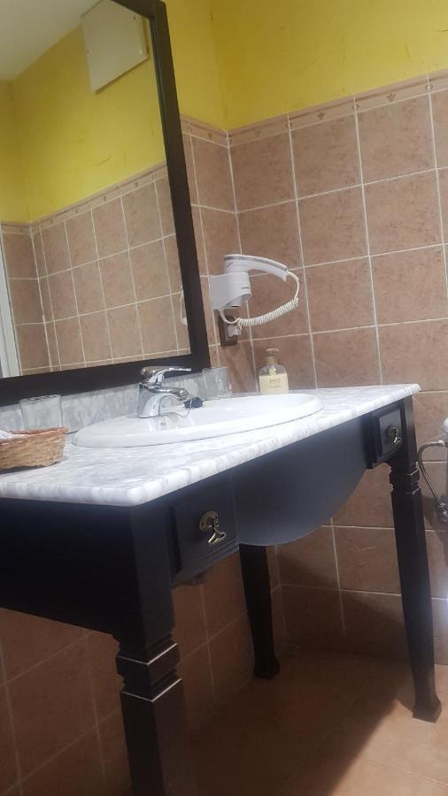 Puerta Al Duraton Acomodação com café da manhã Sebúlcor Exterior foto