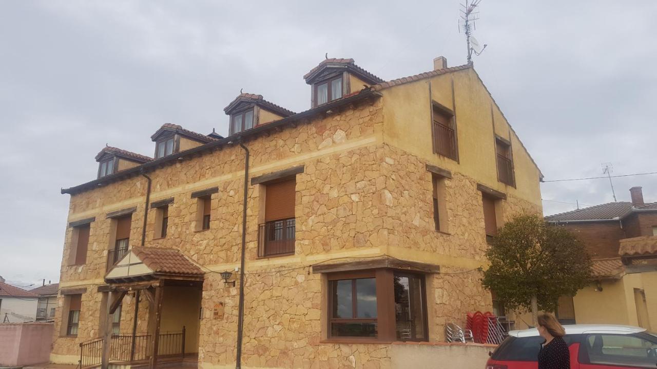 Puerta Al Duraton Acomodação com café da manhã Sebúlcor Exterior foto