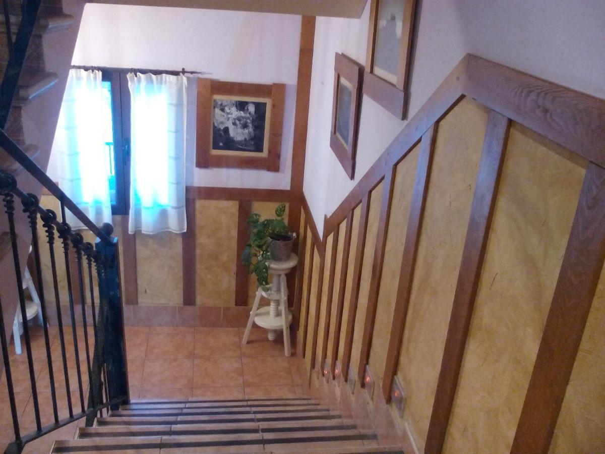 Puerta Al Duraton Acomodação com café da manhã Sebúlcor Exterior foto